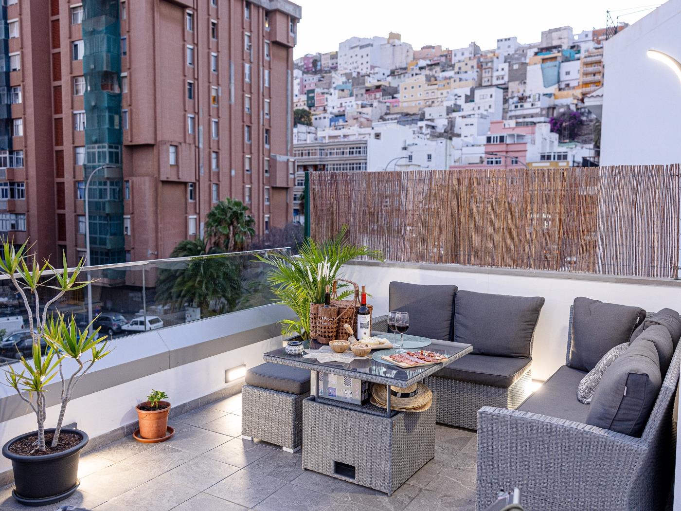 Bambú Suites Vegueta 4 Alquiler por Habitación en Las Palmas de Gran Canaria